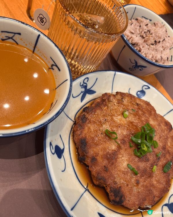大角咀奧海城三期地下新開了一間炊間小館，店內環境10分舒適乾...