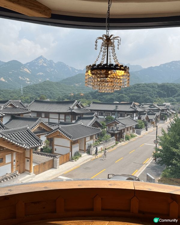 首爾恩平韓屋村的1인1잔咖啡廳是當地一家頗具特色的咖啡廳，吸...