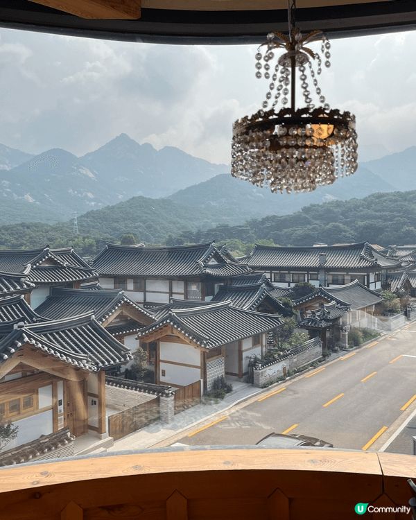 首爾恩平韓屋村的1인1잔咖啡廳是當地一家頗具特色的咖啡廳，吸...