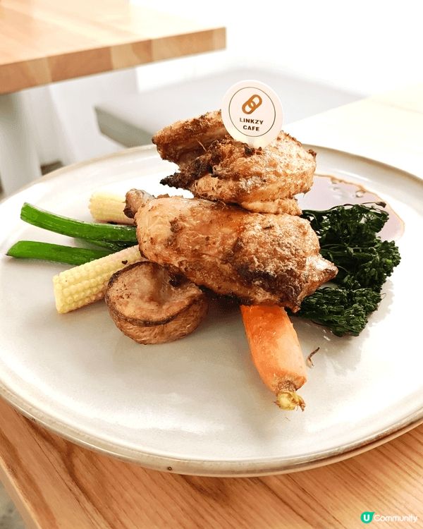 近排去食上環上樓高質cafe