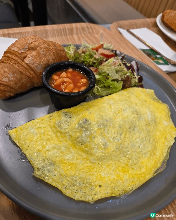 一個all day breakfast加上一杯回魂啡，令假期...