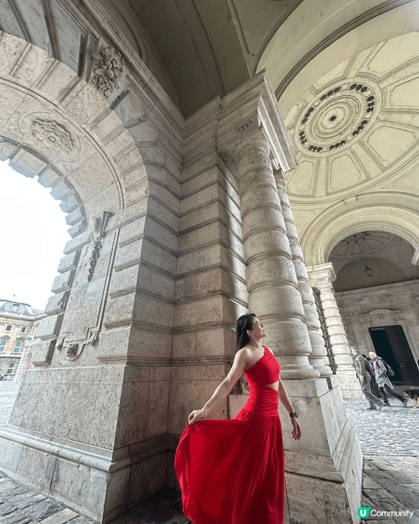 喺Budapest 享受嘅陽光令人愉悅，有文化有美食嘅城市令...