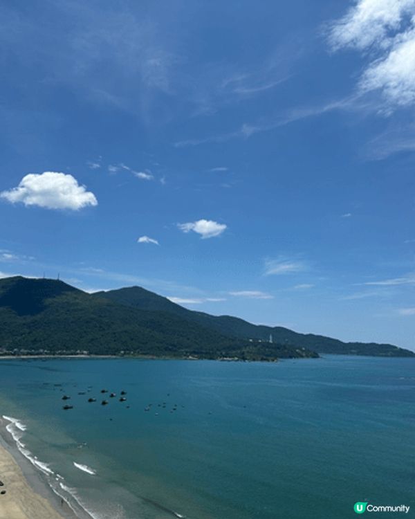 越南蜆港美溪沙灘景色一流，望住個海，藍色白雲，好寫意。