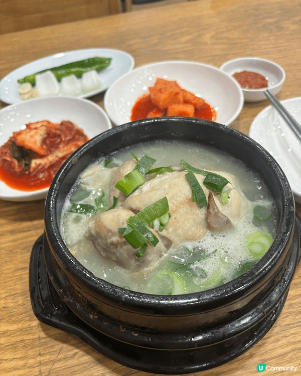 去韓國旅行已經感受到聖誕氣氛，可以食到人蔘雞或bagel, ...