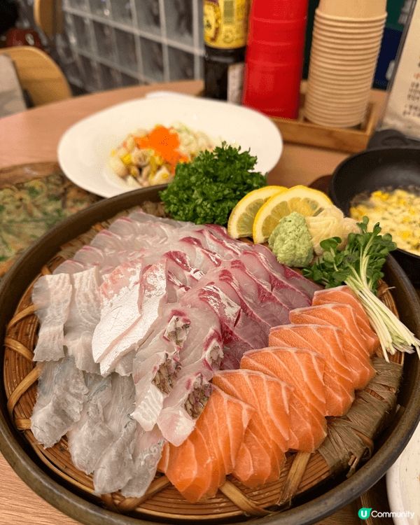 釜山旅遊充滿美食與美景，從海邊咖啡館，到品嚐新鮮海鮮，令人回...