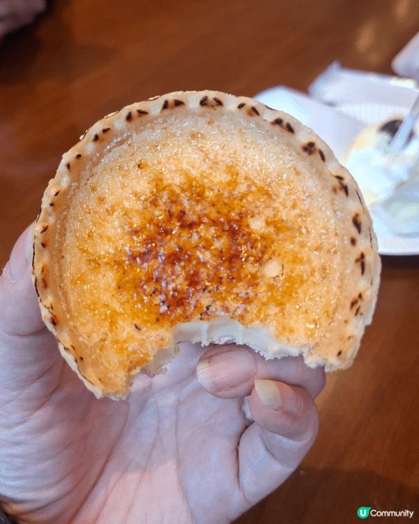 去小樽，一定要LeTAO食甜品，食原味芝士蛋糕是指定動，作最...