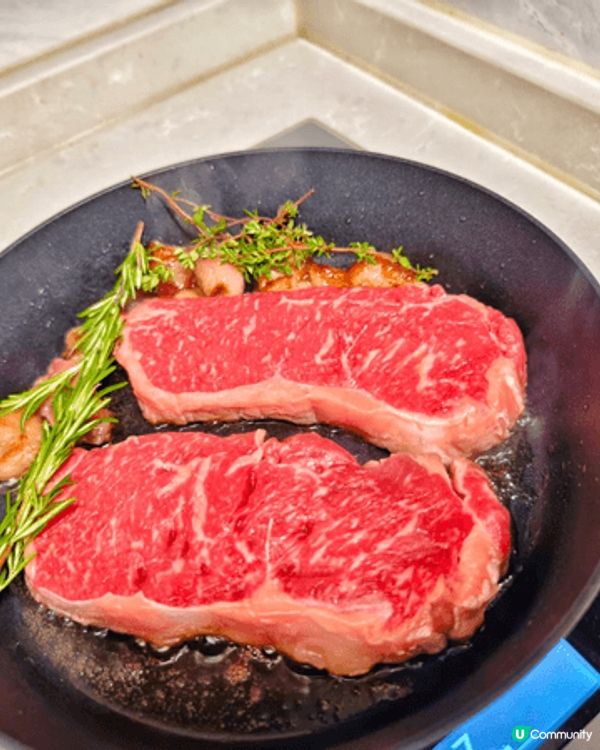 第一款係帶子釀牛肉，係當時去葡萄牙旅行舖頭試到嘅。一食落去發...