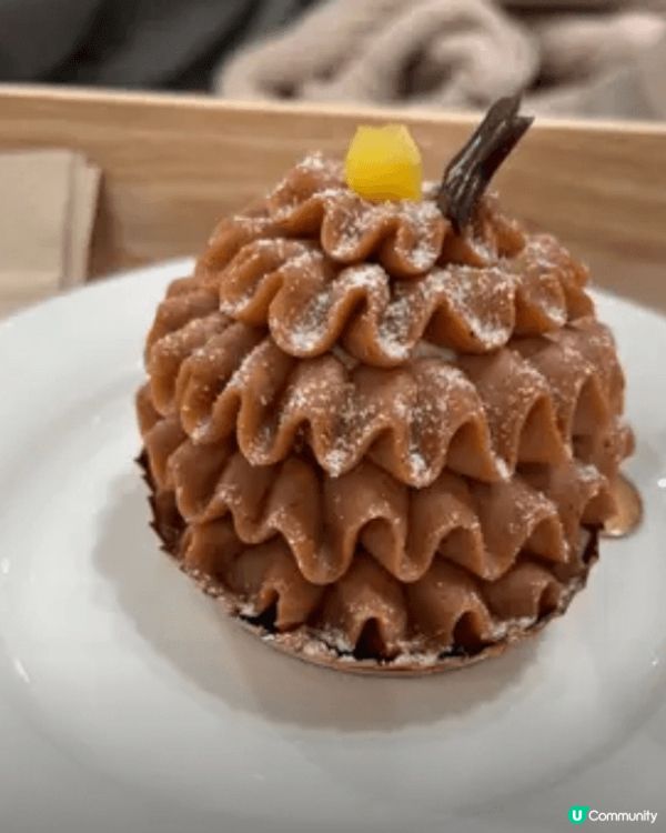 同閨蜜周末午飯後想黎個甜品下午茶，就黎到位於旺角朗豪坊3樓嘅...