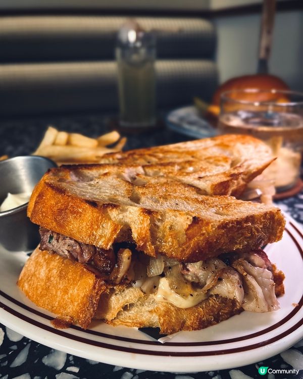 蘇豪復古型格音樂主題美式酒吧🪩 份量驚人Brunch