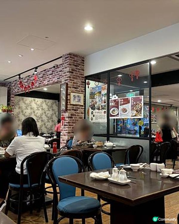 台北老字號餐館，必點的上海鐵鍋生煎包好吃嗎？一盤150的小菜價格驚到我了！