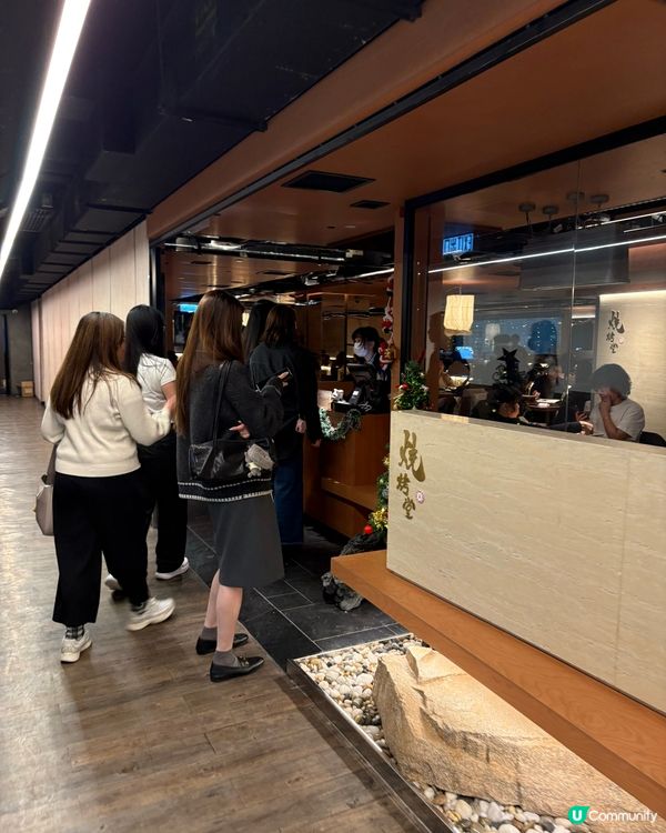 人氣串燒店👍