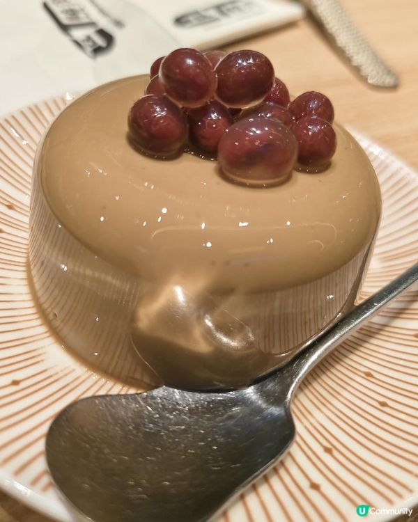 【外星人 + 飛船 x 太空 = 一人前日式 EaT燒肉】