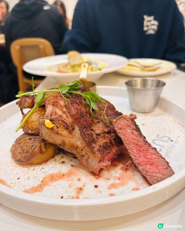 西班牙海鮮飯😋牛扒超正！🤤 扇貝必點！💯