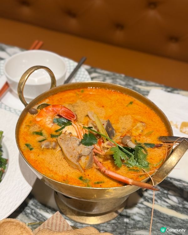 深業上城聖誕打卡📸！泰國菜正到爆！😋