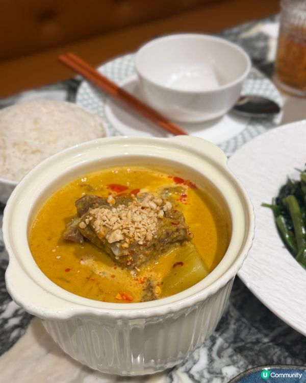 深業上城聖誕打卡📸！泰國菜正到爆！😋