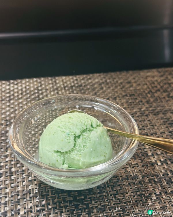 尖東螢火打卡📸！壽司定食抵食😋！天燈投影好浪漫✨！
