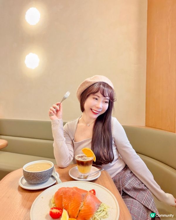【用甜品治癒心靈~超巨型Cheer Bear蛋糕甜爆💗青衣城...