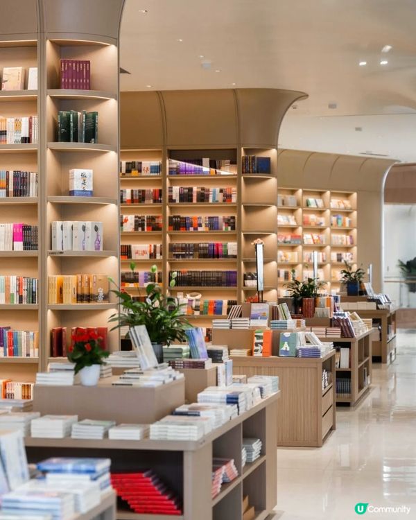 深圳寶安Citywalk指南🚶🏻帶你爽逛文體場地+山邊海景路線🌊