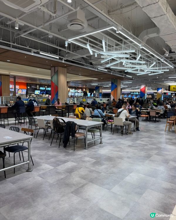 福岡 LaLaport foodcourt