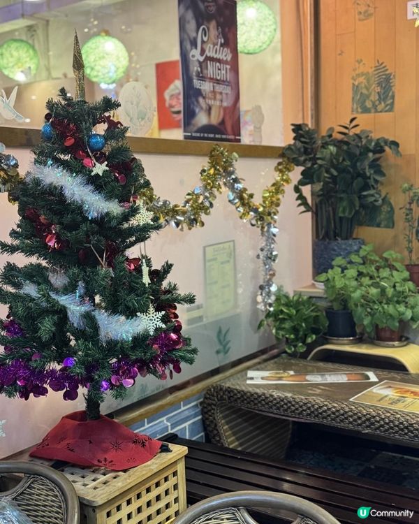 深水埗fusion菜～必叫花竹蝦多士💓💓