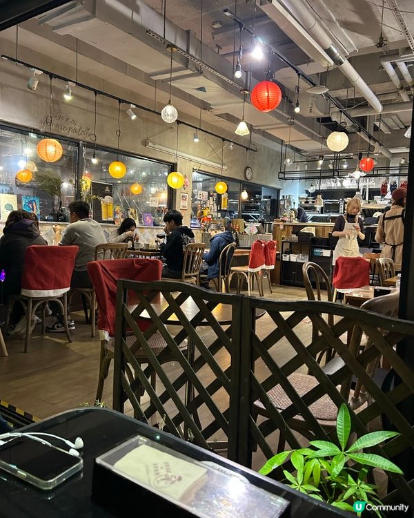 旺角蟲二！頂樓靚景😋一汁三菜超值！🍱