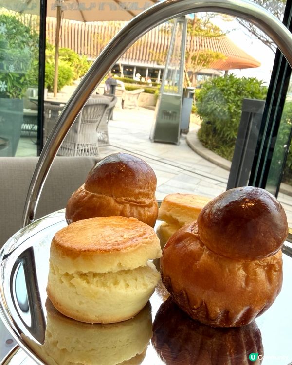 聖誕閨蜜下午茶！🥂 魚子醬超奢華下午茶！😋