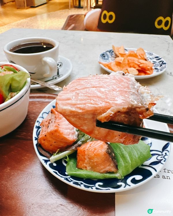 $128 食勻沙律＋濃湯＋主菜＋甜品！