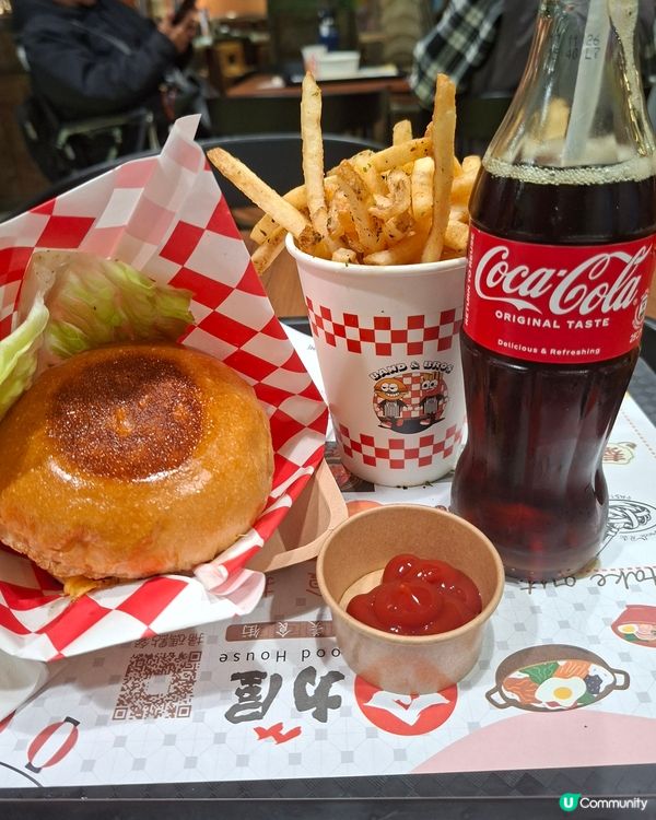 九龍城巨好食burger