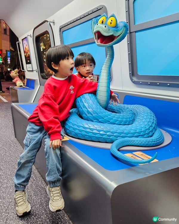 聖誕節2025‼️時代廣場✨穿越優獸大都會🦊🐰