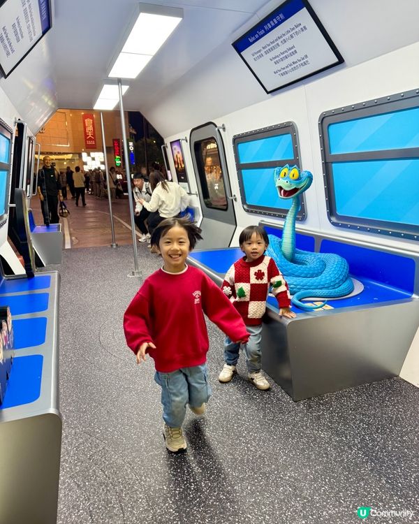 聖誕節2025‼️時代廣場✨穿越優獸大都會🦊🐰