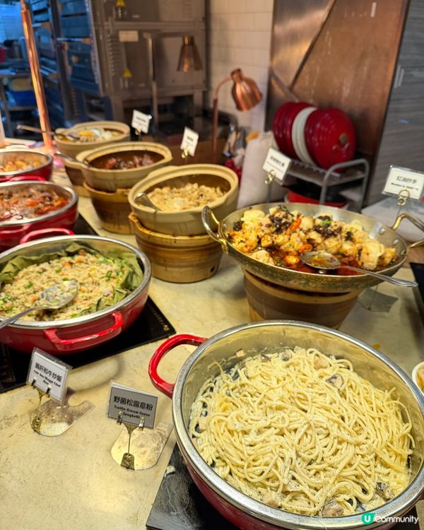 聖誕自助餐開餐啦🤤長腳蟹龍蝦任你食🦀🦞