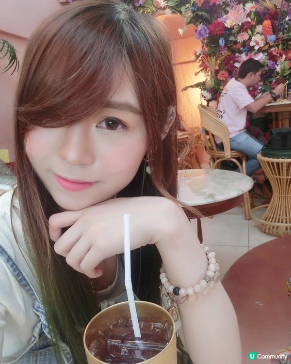 「Thongyoy Cafe ทองย้อย คาเฟ่」