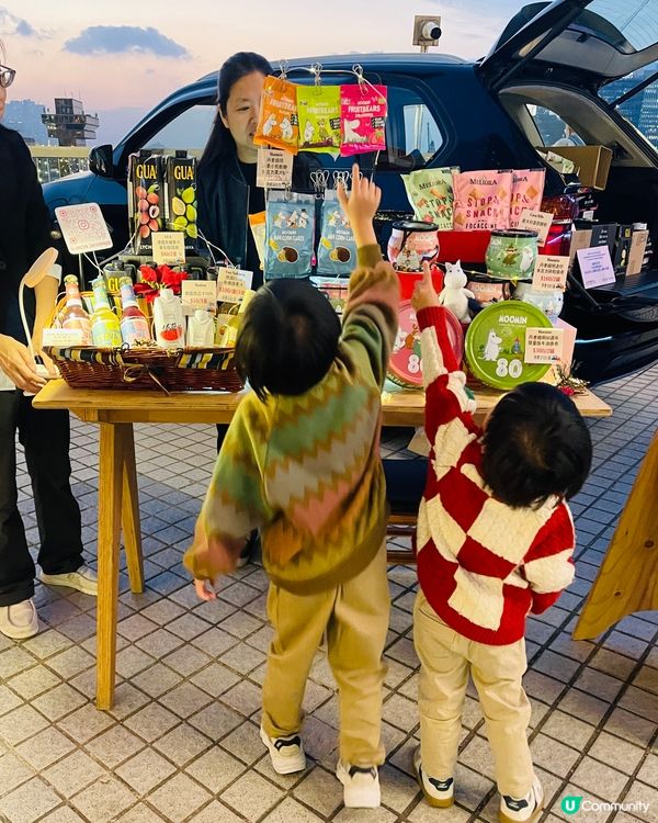 聖誕節2025‼️ 中港城車尾箱聖誕市集✨配閃亮維港景