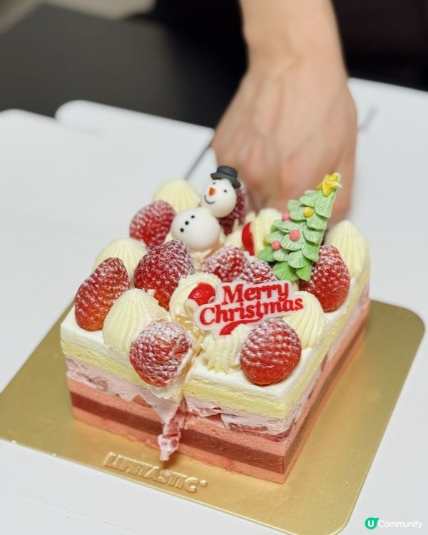 聖誕限定士多啤梨蛋糕！🍓 法式忌廉超正！😋