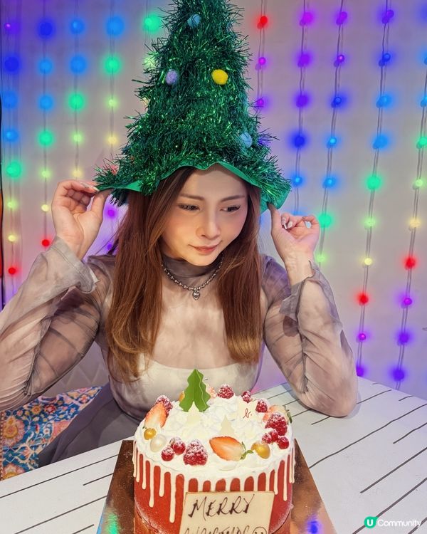 今個聖誕蛋糕由Agnès b. 承包💕💕