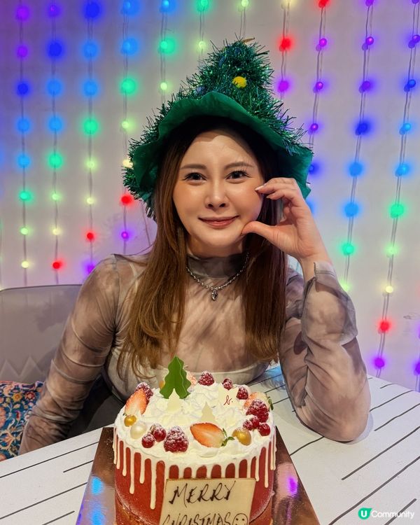 今個聖誕蛋糕由Agnès b. 承包💕💕