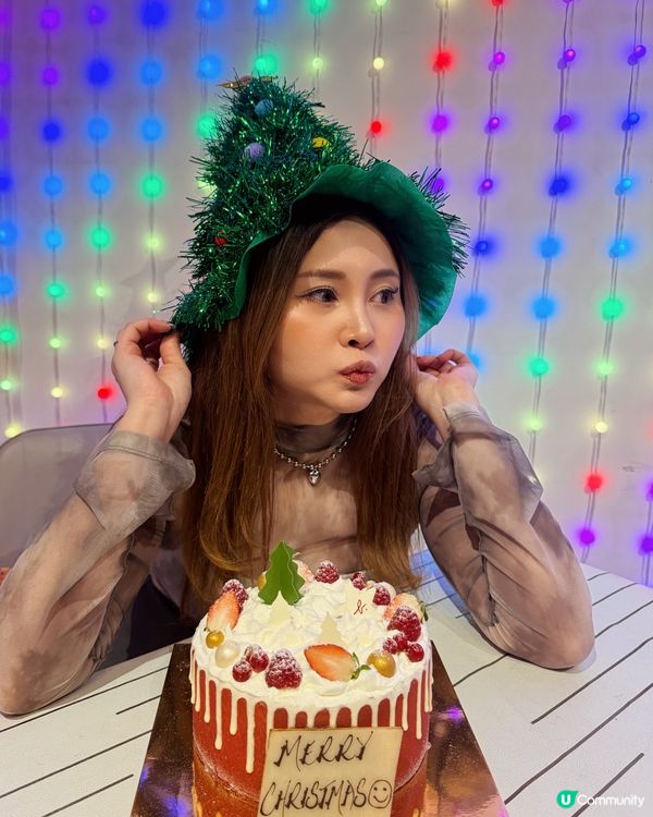 今個聖誕蛋糕由Agnès b. 承包💕💕