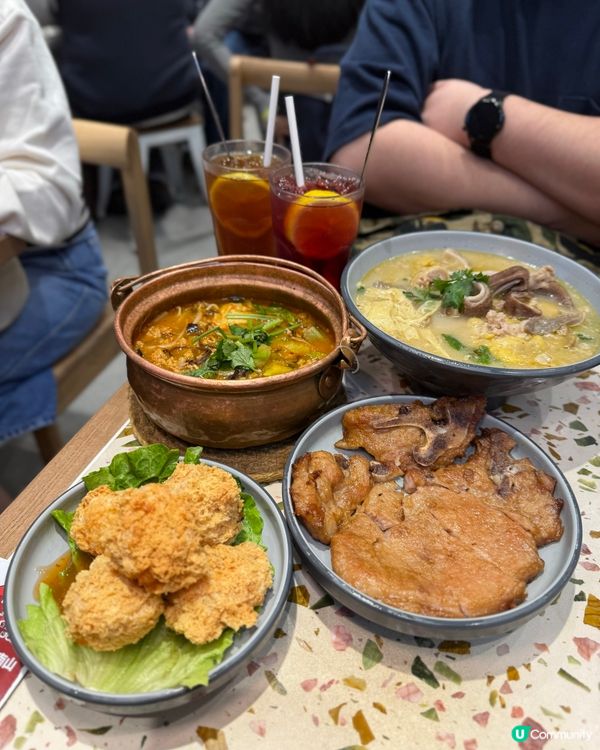 厚福街の昆明銅鍋米線