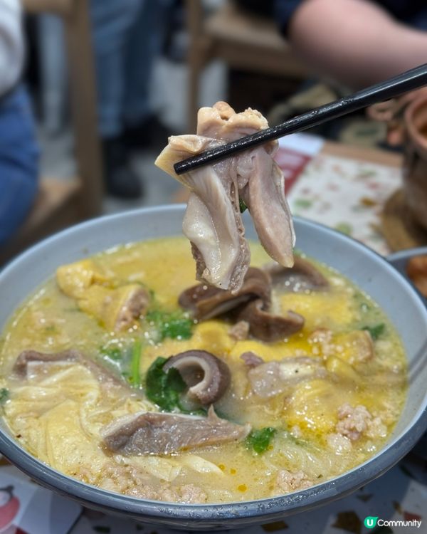 厚福街の昆明銅鍋米線