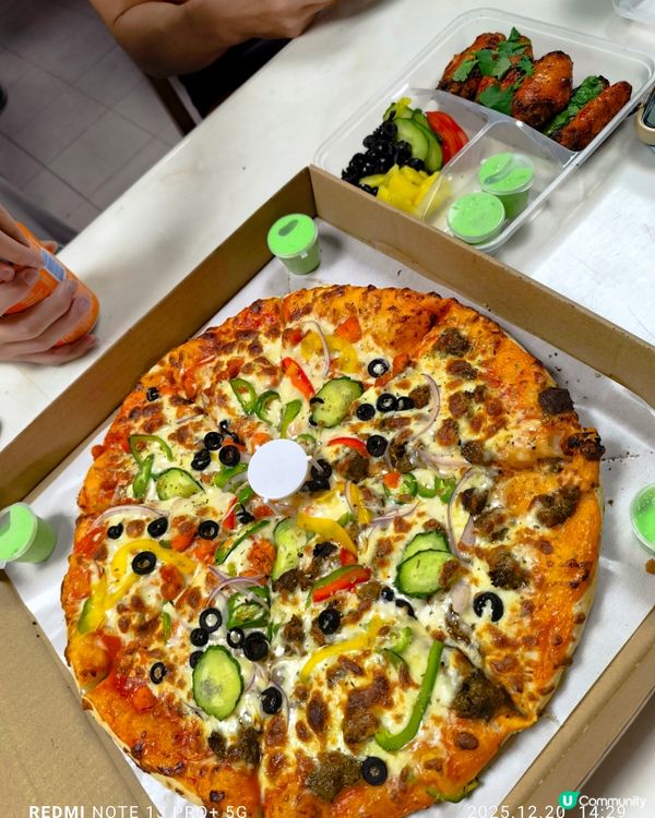 平凡但特色好食Pizza同雞翼