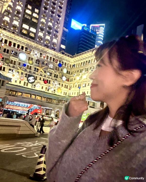 西九好靚但好多人... 所以我去咗呢度睇聖誕樹打卡📸