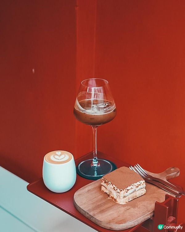  聖誕氣氛滿滿的 Serene Coffee