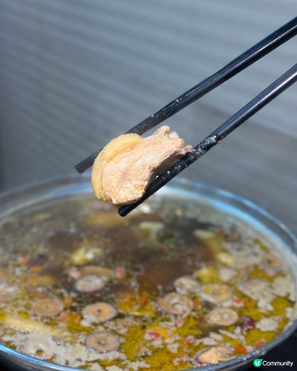 座無虛席の街坊火鍋老店