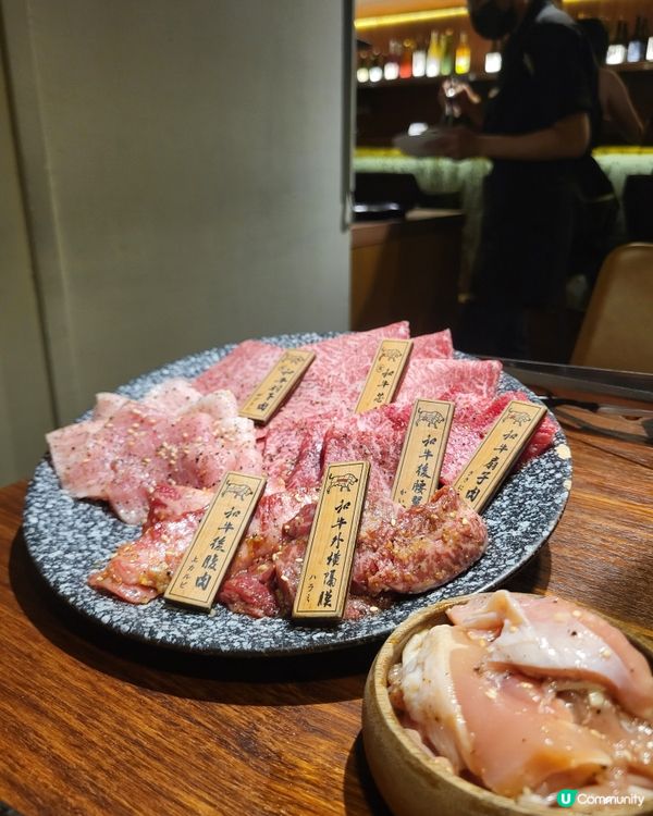 台北燒肉 - 貼心專人桌邊服務🌟