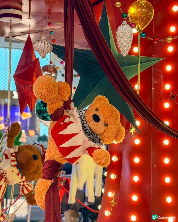 1.  台北101聖誕🎄！玩具總動員陪你過