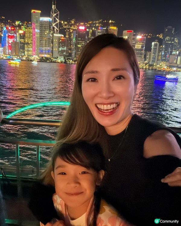 與LuLu豬共赴維港聖誕魔法之旅 🚢 成為「聖誕光影收藏家」