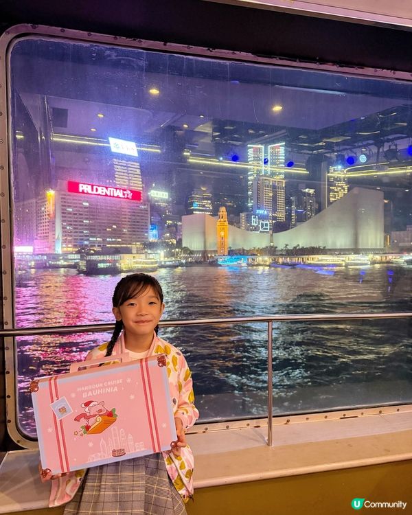 與LuLu豬共赴維港聖誕魔法之旅 🚢 成為「聖誕光影收藏家」