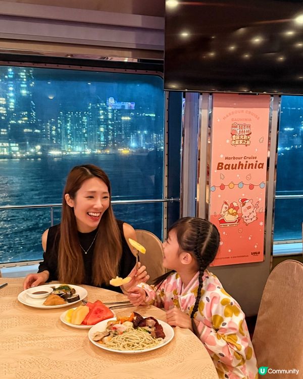 與LuLu豬共赴維港聖誕魔法之旅 🚢 成為「聖誕光影收藏家」