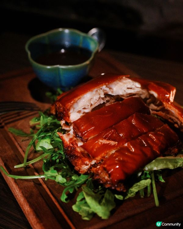 🍽️ 私房菜質素高質西餐，必嚐脆皮烤乳豬🐷