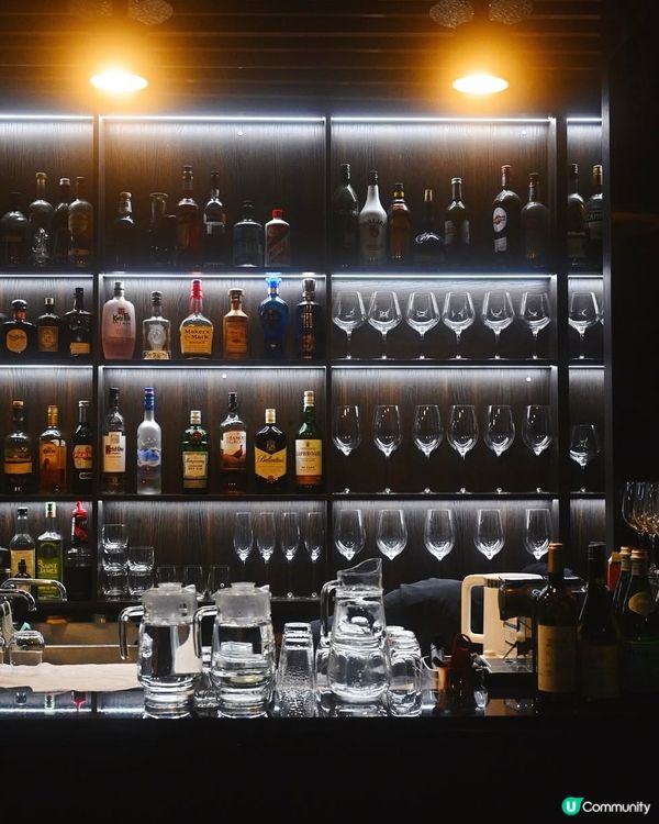 🍽️ 私房菜質素高質西餐，必嚐脆皮烤乳豬🐷